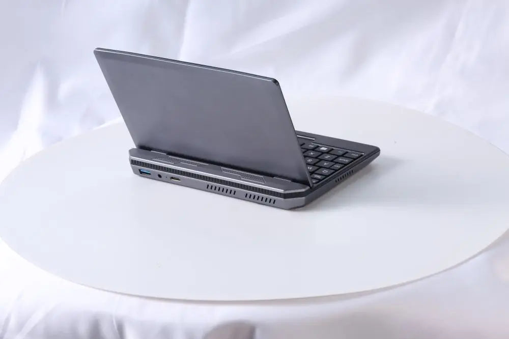 Mini PC Portable 7" Windows 11