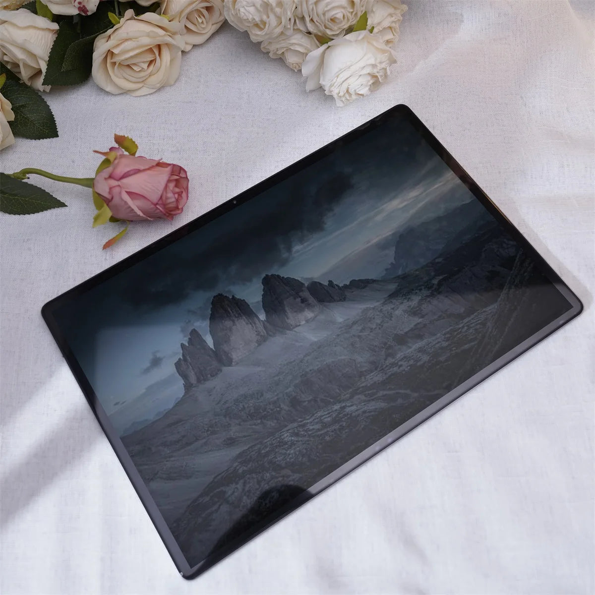 Tablette Android 14 Pouces Grand Écran 16GB RAM 512GB | SARAOU